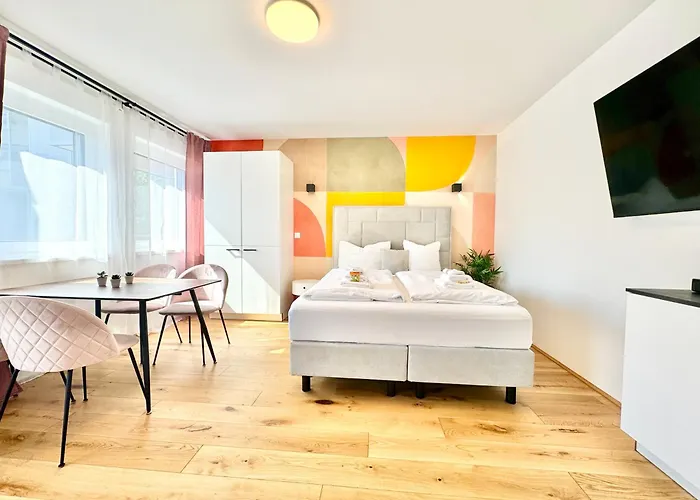 Stylische Mit Balkon Apartment *